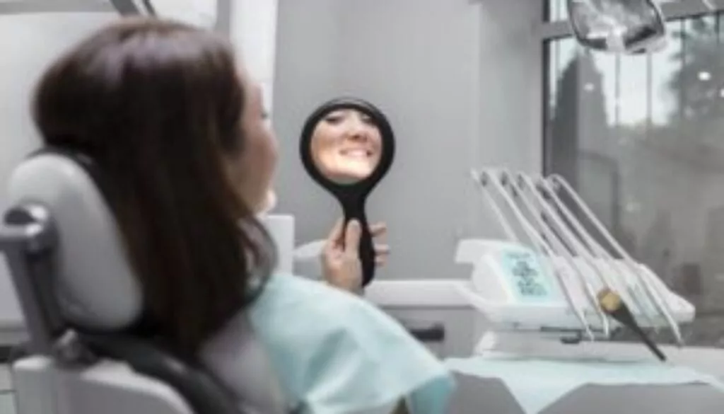 close-up-patient-looking-mirror (1)-min